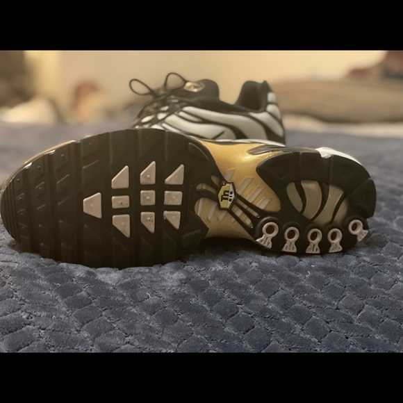 Nike Air Max Plus - Picture 5 of 9